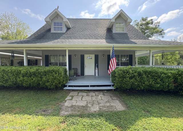 Property at 20048 Borzik Rd, Saucier, MS 39574, 3 beds, 2 baths