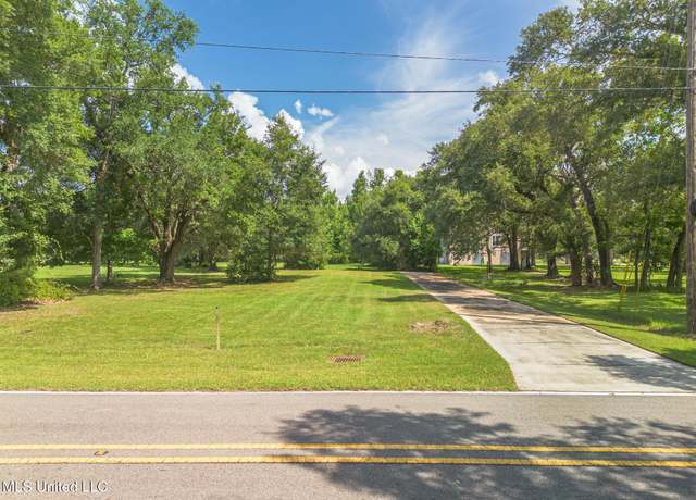 Property at 10158 E Shorecrest Rd, Biloxi, MS 39532