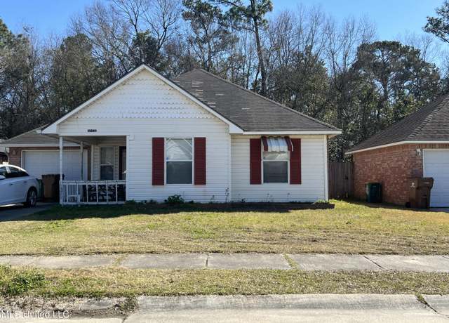 Property at 10346 Cottage Ct, D'iberville, MS 39540, 4 beds, 2 baths