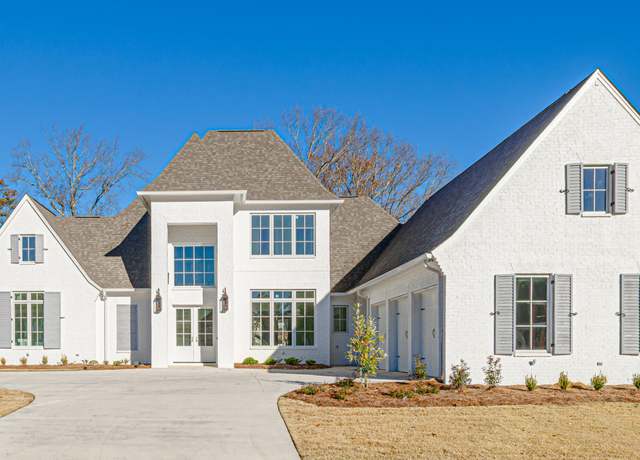 Property at 102 Lamour Pointe, Madison, MS 39110, 4 beds, 4.5 baths