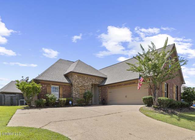 Property at 111 Emerald Dr, Brandon, MS 39047, 4 beds, 3 baths