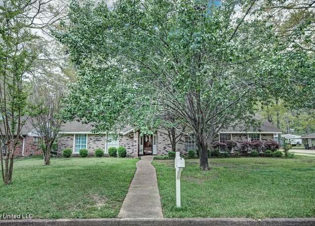 Property at 75 Pine Cv, Brandon, MS 39042, 4 beds, 2.5 baths