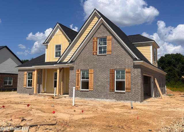 Property at 7560 Newbury Dr, Olive Branch, MS 38654, 5 beds, 3 baths