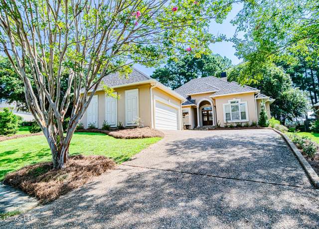 Property at 404 Eastpointe Cv, Madison, MS 39110, 3 beds, 2 baths