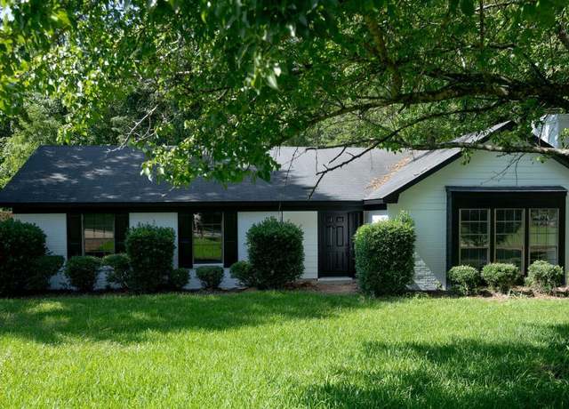 Property at 4714 Brookwood Pl, Byram, MS 39272, 3 beds, 2 baths