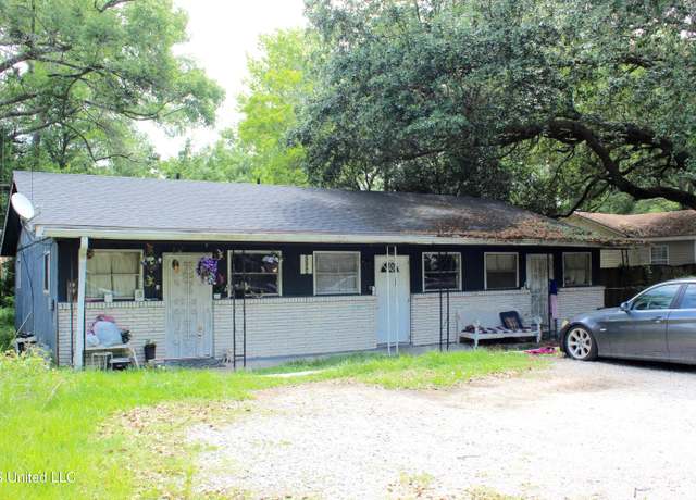 Property at 2208 22nd St, Pascagoula, MS 39581, 3 beds, 3 baths
