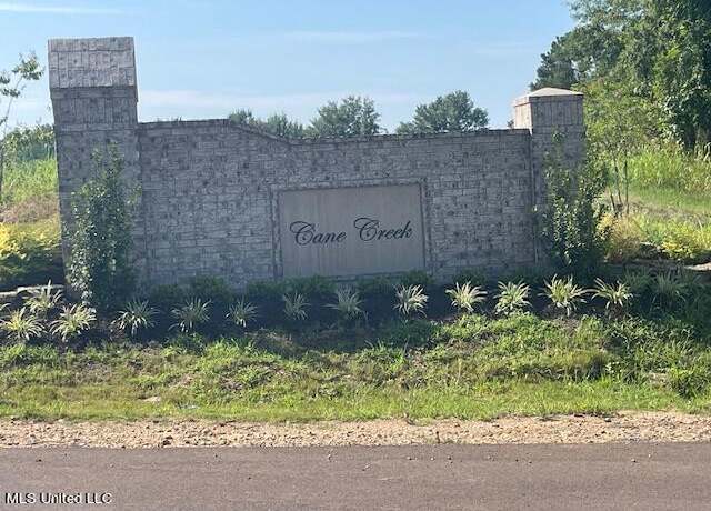 Property at 1762 Cane Creek Dr, Hernando, MS 38632