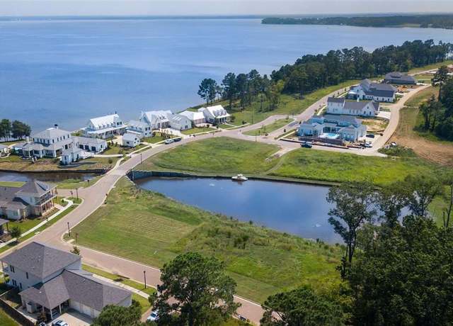 Property at 105 N Canal Rd, Madison, MS 39110