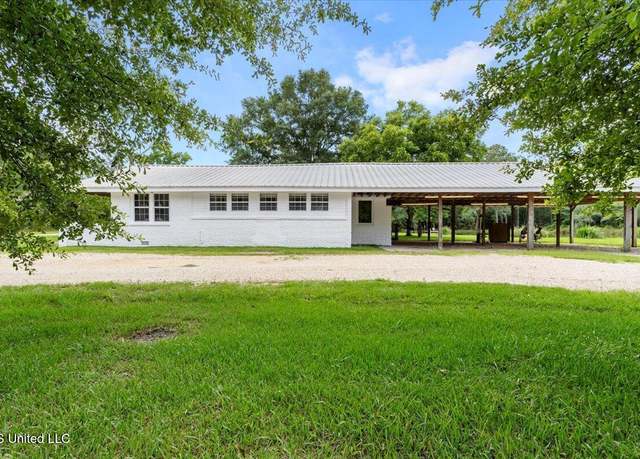 Property at 2498 S Highway 43, Picayune, MS 39466, 4 beds, 3 baths