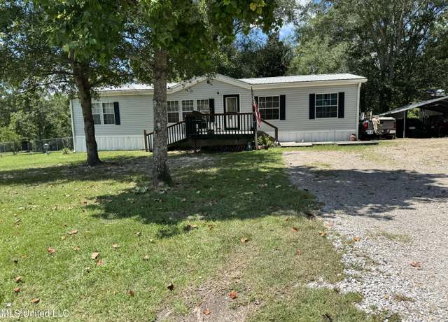 Property at 18519 Lakewood Ct, Saucier, MS 39574, 4 beds, 2 baths