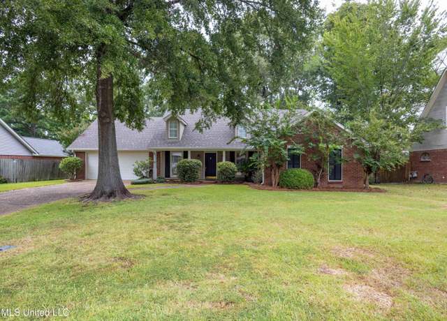 Property at 21 Estates Dr, Flowood, MS 39232, 3 beds, 2 baths