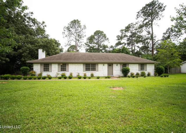 Property at 221 Sheryl Dr, Madison, MS 39110, 4 beds, 2 baths