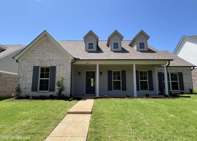 Property at 2233 Scott Meadows Ln, Hernando, MS 38632, 4 beds, 2 baths