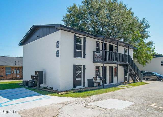Property at 22 Shears Rd, Hattiesburg, MS 39402, 32 beds, 16 baths