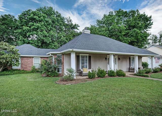 Property at 110 Sweet Bay, Flowood, MS 39232, 3 beds, 2 baths