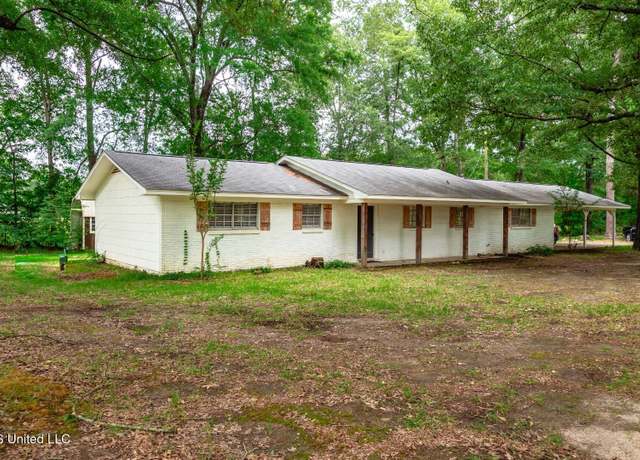 Property at 138 Williams Dr, Florence, MS 39073, 3 beds, 2 baths
