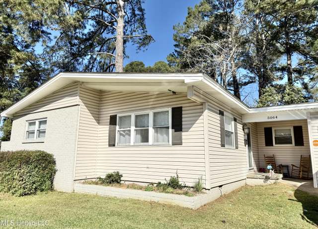 Property at 5064 Old Canton Rd, Jackson, MS 39211, 3 beds, 2 baths