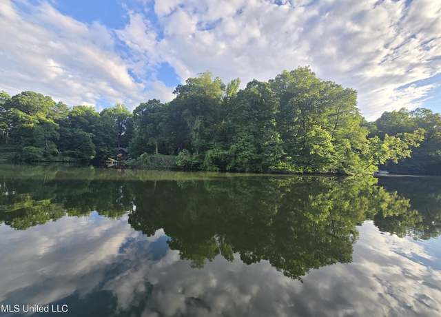 Property at 3090 Hickory Dr, Hernando, MS 38632