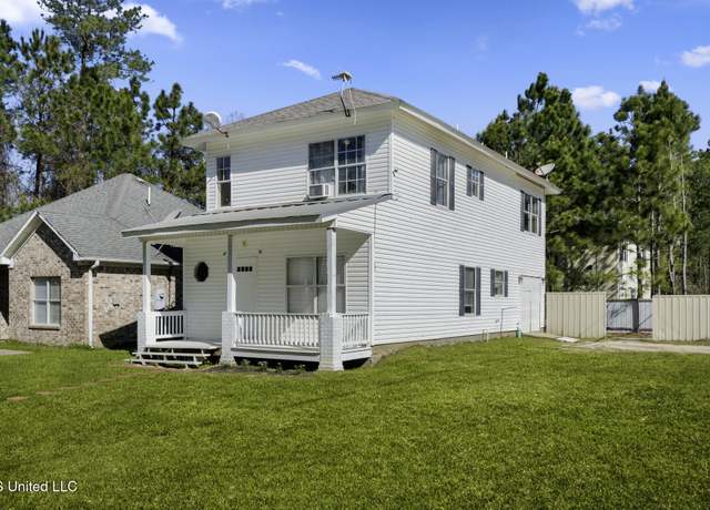 Property at 6154 E Quitman St, Bay Saint Louis, MS 39520, 3 beds, 2.5 baths