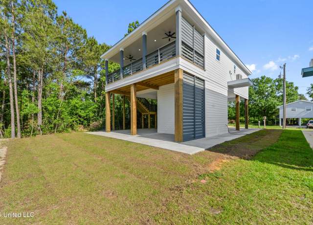 Property at 4145 20th Ave, Bay Saint Louis, MS 39520, 3 beds, 2 baths