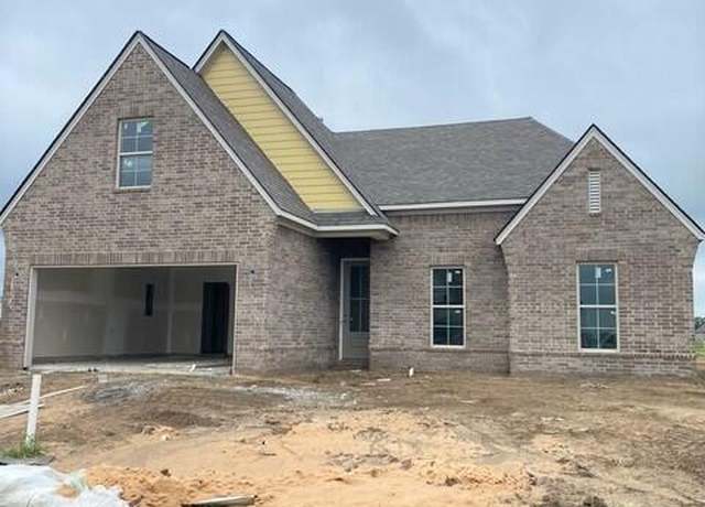 Property at 3128 Leatherman Dr, Lake Cormorant, MS 38641, 3 beds, 2 baths