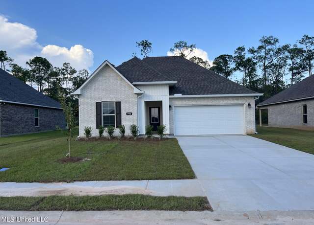 Property at 7752 Claymont Cir, Ocean Springs, MS 39564, 3 beds, 2 baths
