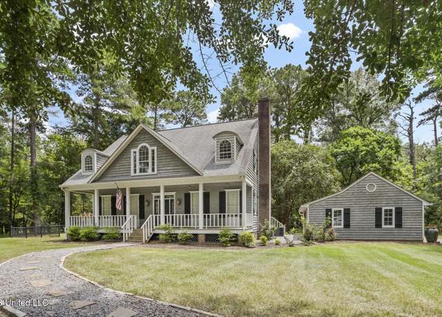 Property at 237 Green Oak Ln, Madison, MS 39110, 3 beds, 2.5 baths
