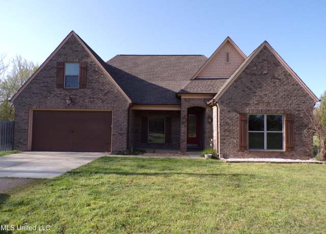 Property at 517 Golden Pond Dr, Coldwater, MS 38618, 4 beds, 2 baths