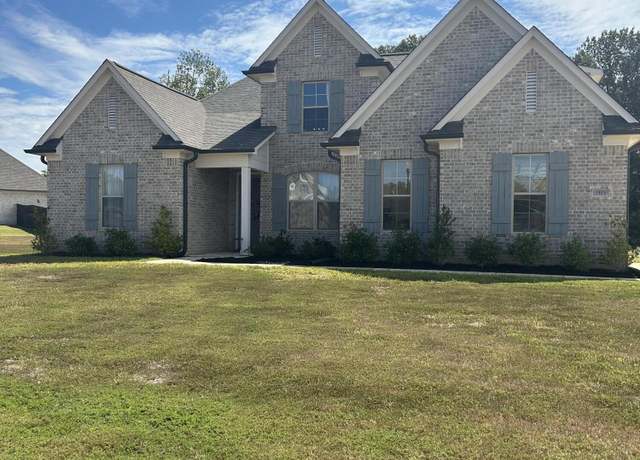 Property at 1411 S Clair Cir, Hernando, MS 38632, 4 beds, 3 baths