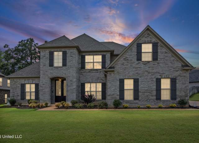 Property at 3611 Williams Brooke Ln, Hernando, MS 38632, 5 beds, 3 baths