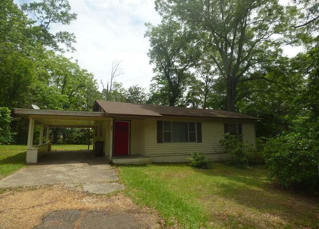 Property at 309 W Avenue S, Mccomb, MS 39648, 2 beds, 1 bath