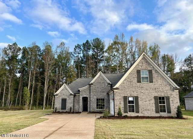 Property at 2406 Scott Meadows Ln, Hernando, MS 38632, 4 beds, 2 baths