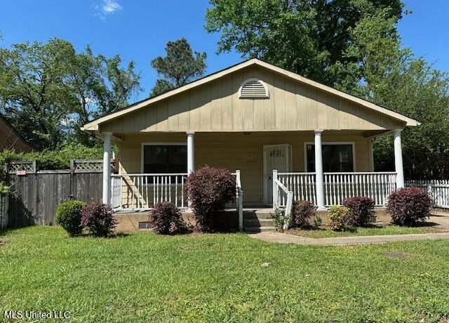 Property at 1516 Booker St, Jackson, MS 39204, 2 beds, 1 bath