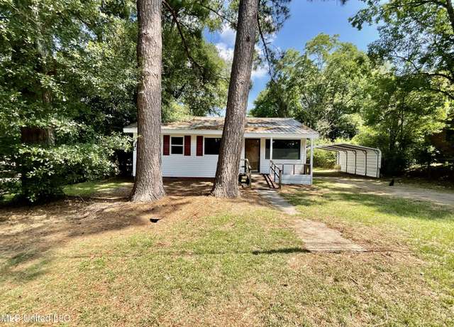 Property at 201 NE Jadek Dr, Magee, MS 39111, 3 beds, 2 baths