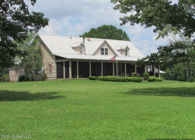 Property at 604 Ratliff Ferry Rd, Canton, MS 39046, 5 beds, 5 baths