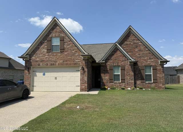 Property at 4844 Port Meridian Dr, Horn Lake, MS 38637, 4 beds, 3 baths