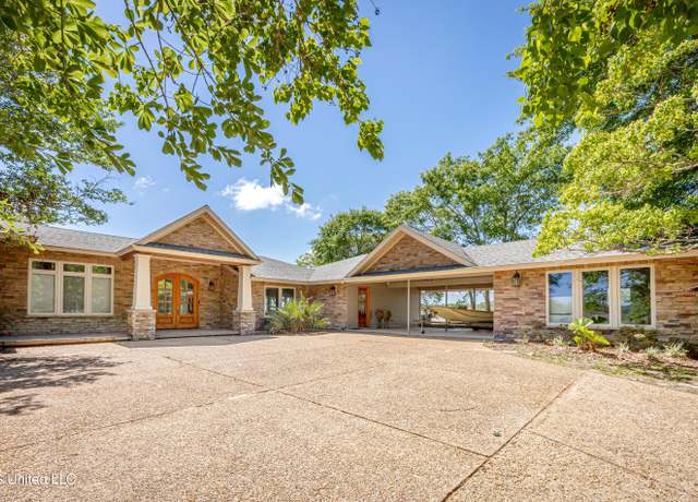 Property at 2801 Eagle Pine Dr, Ocean Springs, MS 39564, 4 beds, 3.5 baths