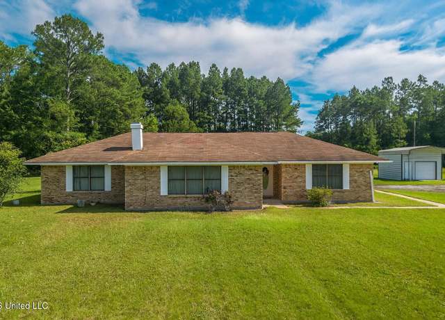 Property at 8825 Michael Dr, Moss Point, MS 39562, 3 beds, 2 baths