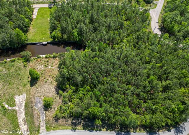 Property at 0 Paani Ct, Diamondhead, MS 39525