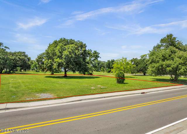 Property at 185 Howard Ave, Biloxi, MS 39530