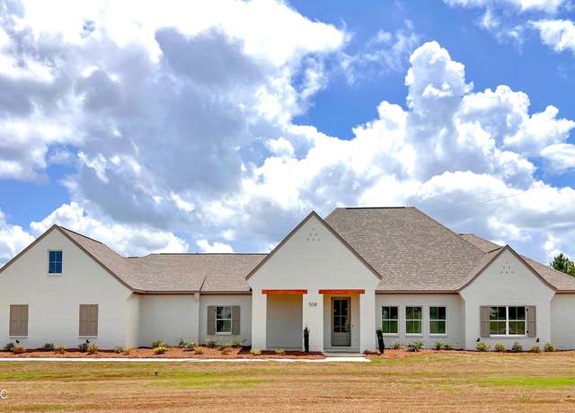 Property at 538 Stump Ridge Rd, Brandon, MS 39047, 4 beds, 3 baths