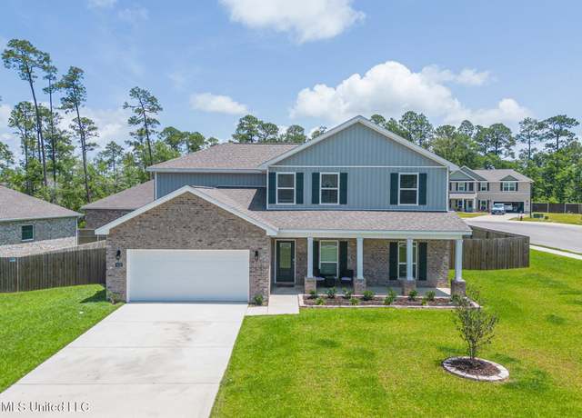 Property at 6016 Penni Ln, Ocean Springs, MS 39564, 5 beds, 2.5 baths