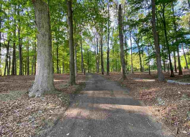 Property at E Franklin St, Carthage, MS 39051