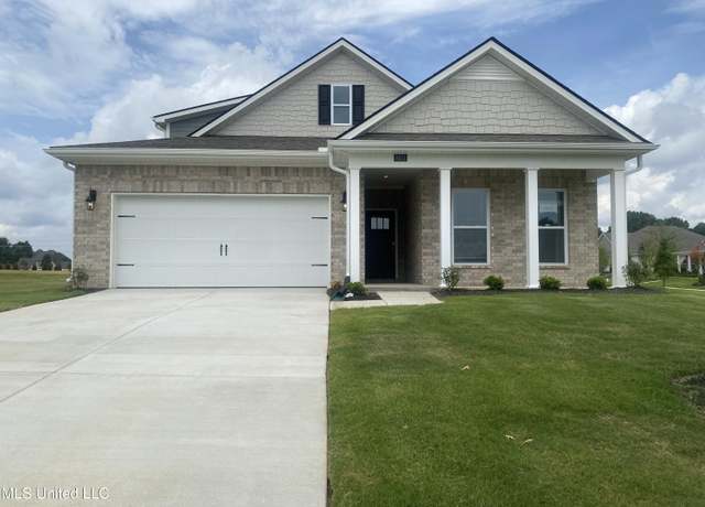 Property at 5316 Braham Dr, Olive Branch, MS 38654, 4 beds, 3 baths