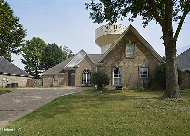 Property at 2618 Pyramid Dr, Southaven, MS 38672, 4 beds, 2 baths