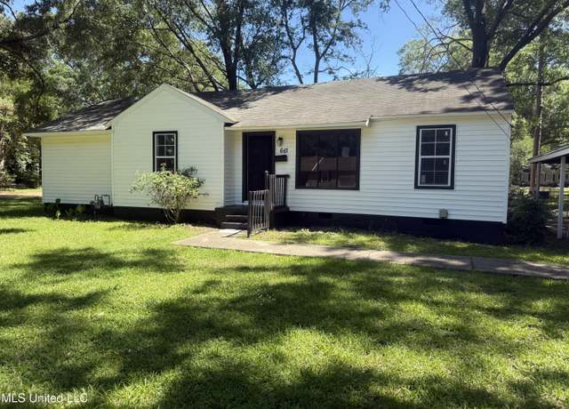Property at 661 Robinhood Rd, Jackson, MS 39206, 4 beds, 2 baths