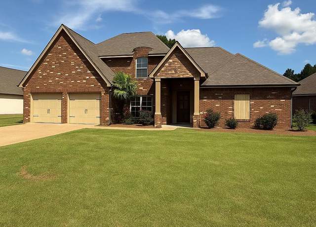 Property at 113 Mullherrin Dr, Madison, MS 39110, 3 beds, 2.5 baths