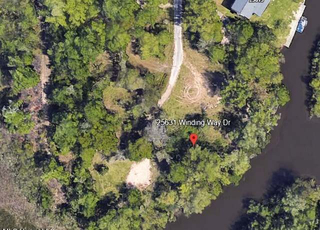 Property at 25631 Winding Way Dr, Pass Christian, MS 39571