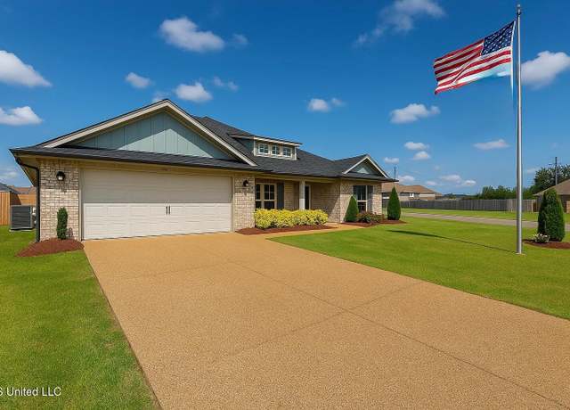 Property at 3374 Oodie Ln, Southaven, MS 38672, 4 beds, 2 baths