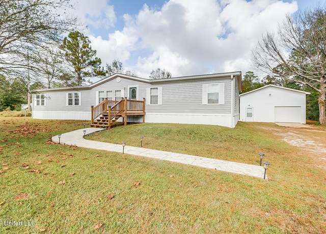 Property at 11198 W Pinehurst Pl, Gulfport, MS 39503, 4 beds, 2 baths